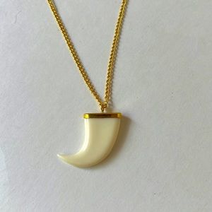 Vintage dead stock claw necklace - small